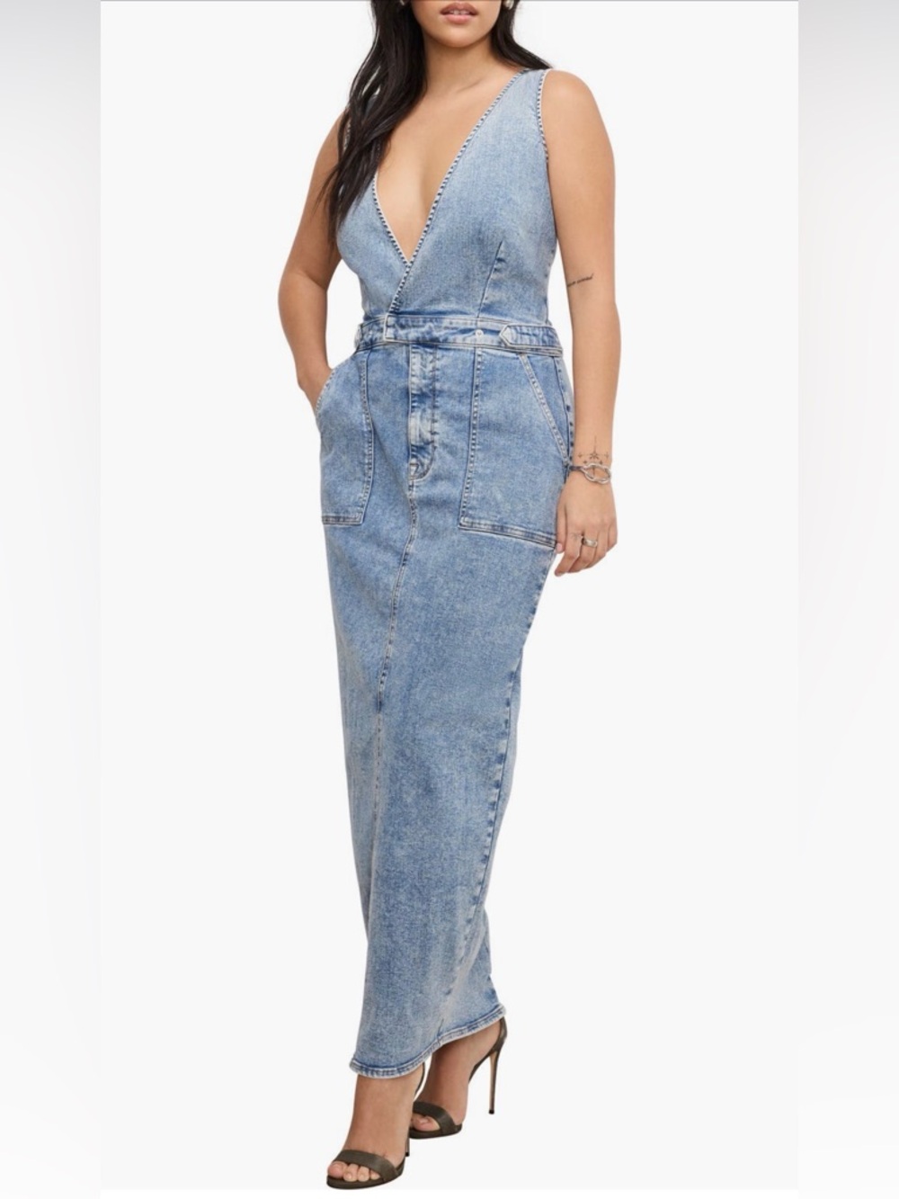 GOOD AMERICAN Fit For Success V-neck Maxi Dress in Indigo780 - Picture 4 of 9